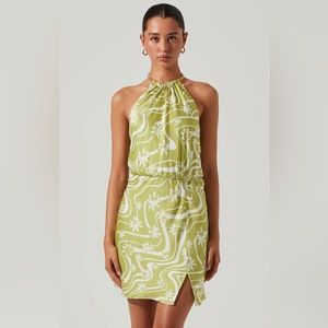 ASTR the Label Green Floral Mini Dress